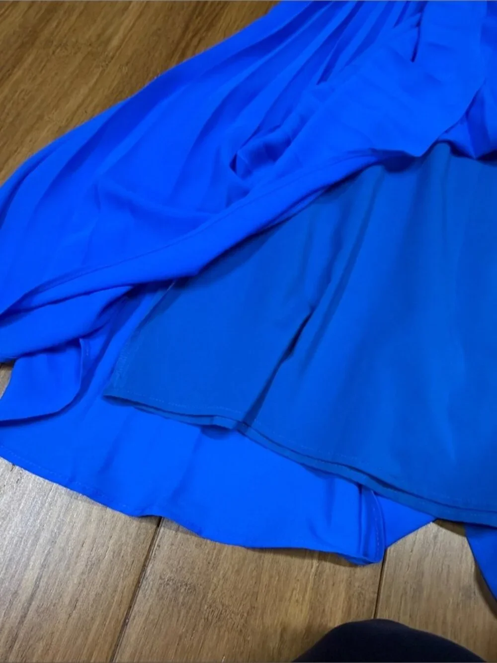 Banana Republic elegant bright